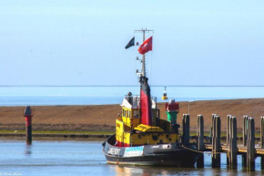 Отель Historic boat Langenort  Харлинген
